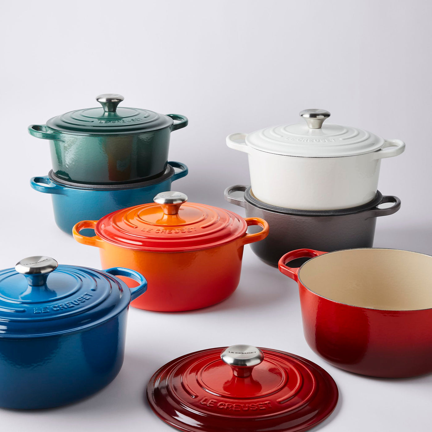 Le Creuset Cast Iron Dutch Ovens & Braisers
