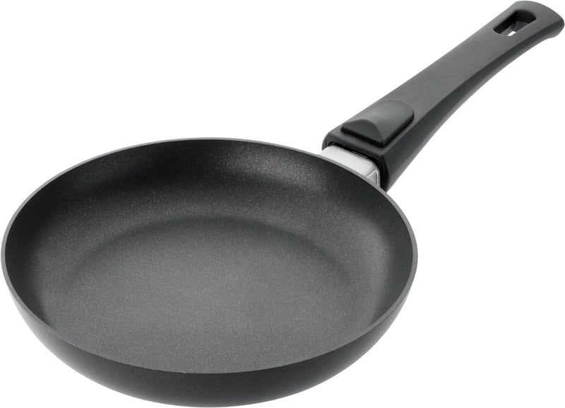 Scanpan Urban - 8" Fry Pan, Detachable Handle