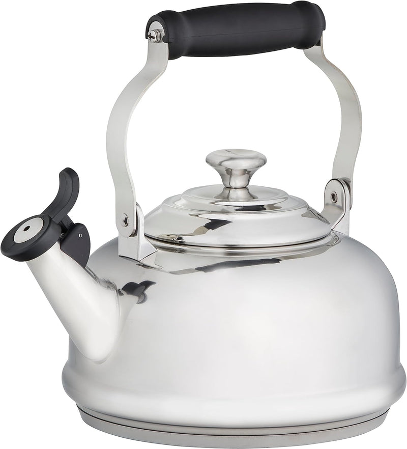 Le Creuset 1 7/10 Qt. Whistling Kettle w/Stainless Steel Knob - Stainless Steel