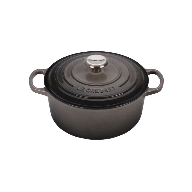 Le Creuset 4 1/2 Qt. Signature Round Dutch Oven - Oyster
