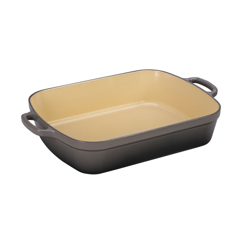 Le Creuset 5 1/4 Qt. (11.7" x 16.8") Signature Rectangular Roaster - Oyster