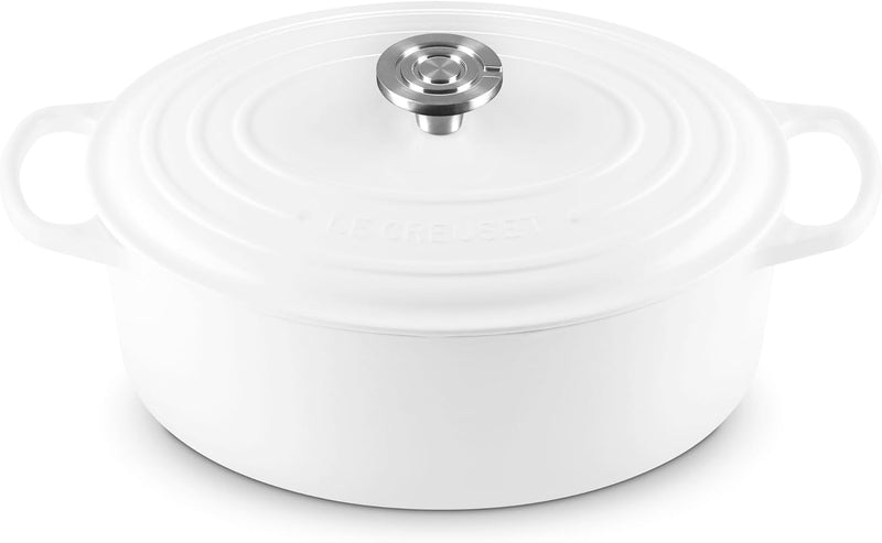 Le Creuset 6 3/4 Qt. Signature Oval Dutch Oven w/Crucible SS Knob - White