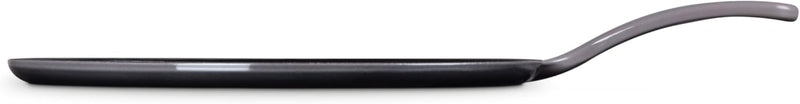 Le Creuset 10 1/4" Traditional Round Crepe Pan - Oyster