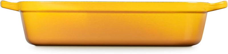 Le Creuset 5 1/4 Qt. (10" x 15 3/4") Signature Rectangular Roaster - Nectar