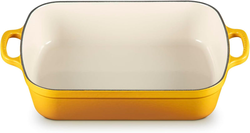 Le Creuset 5 1/4 Qt. (10" x 15 3/4") Signature Rectangular Roaster - Nectar