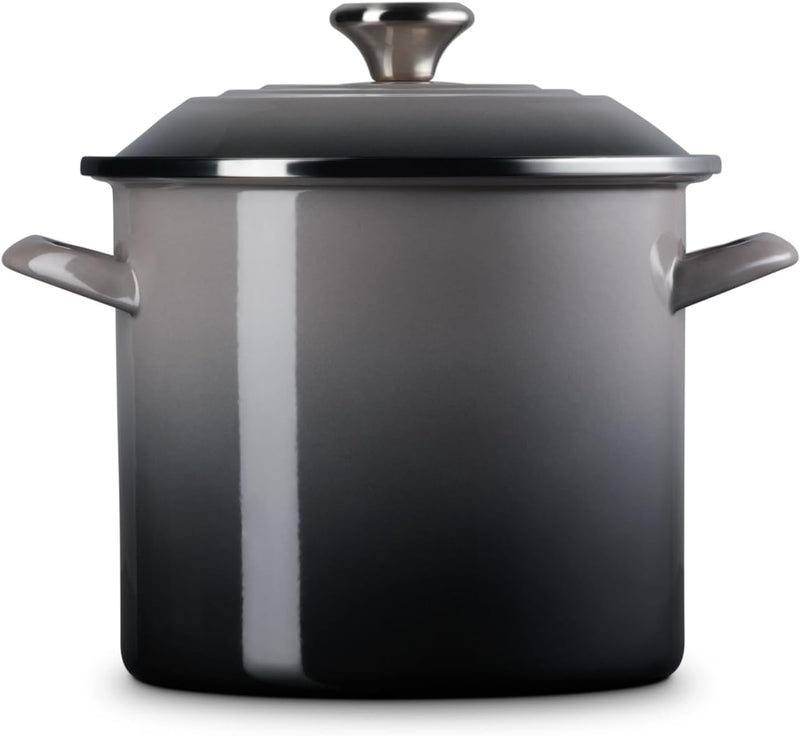 Le Creuset 8 Qt. Traditional Stockpot w/SS Knob - Oyster