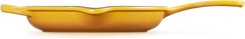 Le Creuset 9" (1 3/8 Qt.) Signature Cast Iron Handle Skillet - Nectar