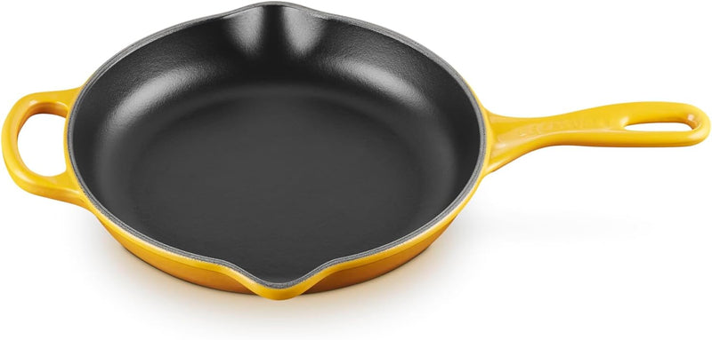 Le Creuset 9" (1 3/8 Qt.) Signature Cast Iron Handle Skillet - Nectar