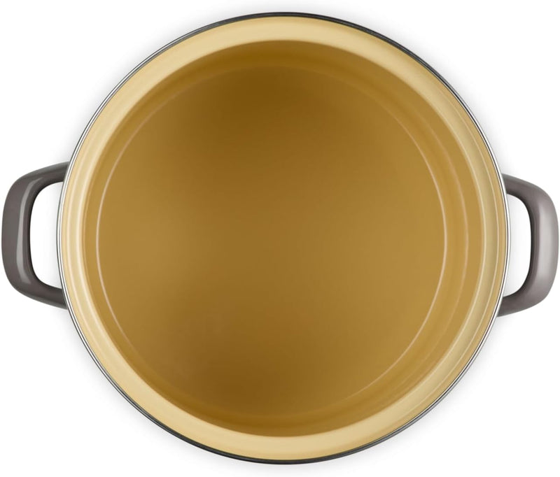 Le Creuset 8 Qt. Traditional Stockpot w/SS Knob - Oyster