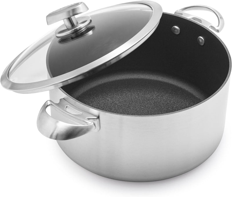 Scanpan CS+ - 7 1/2 Qt. Covered Nonstick Dutch Oven