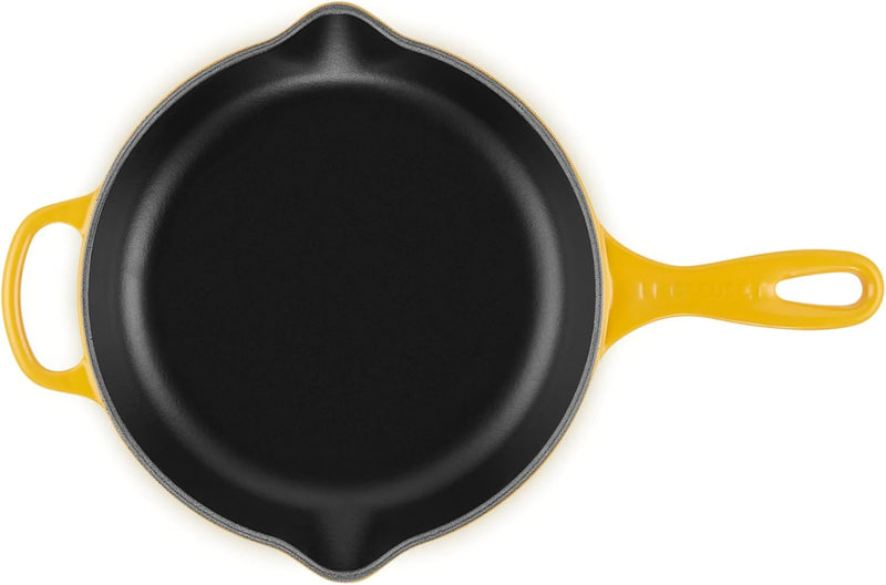 Le Creuset 9" (1 3/8 Qt.) Signature Cast Iron Handle Skillet - Nectar