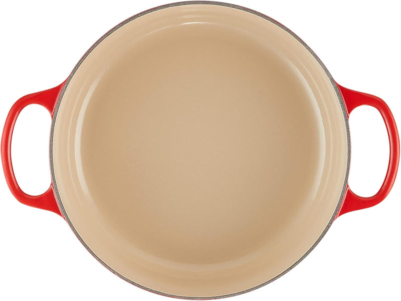 Le Creuset 3 1/2 Qt. Signature Round Wide Dutch Oven w/Stainless Steel Knob - Cerise
