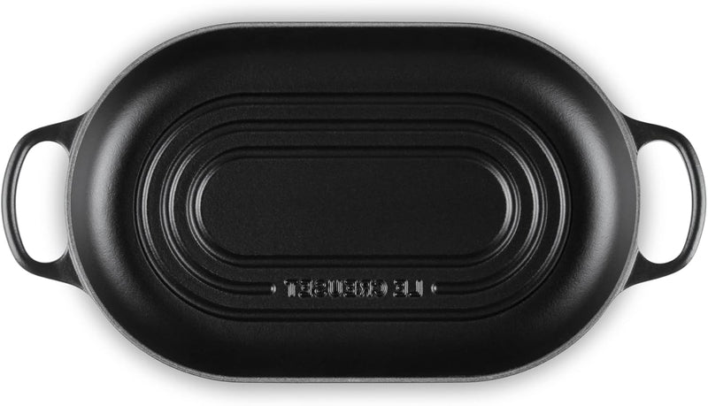 Le Creuset 11 1/2" (1 1/2 Qt.) Signature Enameled Cast Iron Oval Bread Oven w/Crucible SS Knob - Licorice