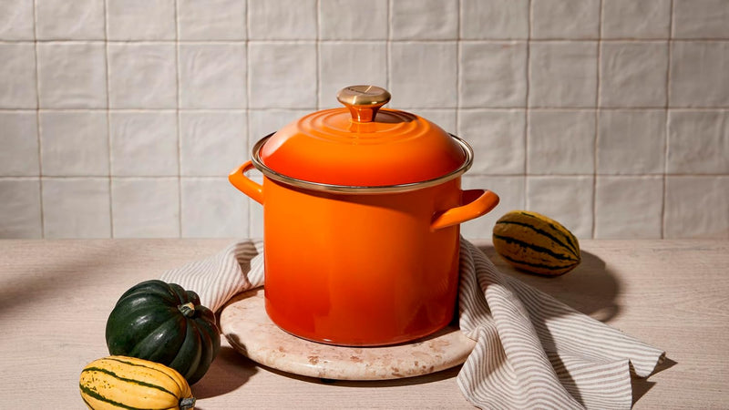 Le Creuset 6 Qt. Traditional Stockpot w/Gold Knob - Persimmon