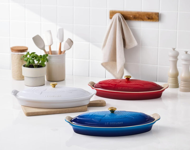 Le Creuset 1 7/10 Qt. Fish Baker w/Gold Knob - Marseille