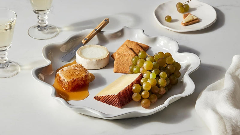 Le Creuset 14" Iris Serving Platter - Oyster