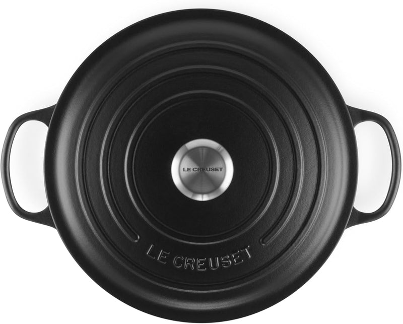 Le Creuset 7 1/4 Qt. Signature Round Dutch Oven w/Stainless Steel Knob - Licorice- Personalized Engraving Available