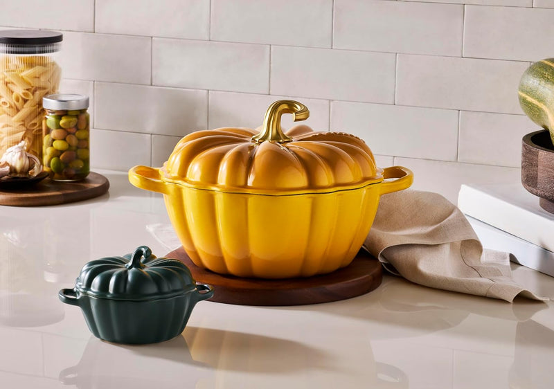 Le Creuset 4 Qt Figural Pumpkin Cocotte w/Gold Figural Knob - Nectar