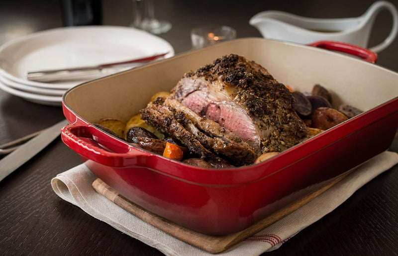 Le Creuset 5 1/4 Qt. (10" x 15 3/4") Signature Rectangular Roaster - Cerise