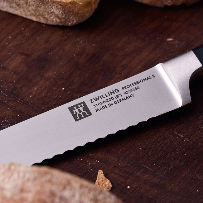 Henckels Zwilling Professional "S" - 8" Bread Knife