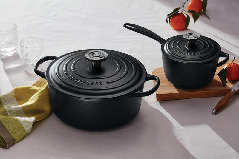 Le Creuset 5 1/2 Qt. Enameled Cast Iron Signature Round Dutch Oven w/Crucible SS Knob - Licorice
