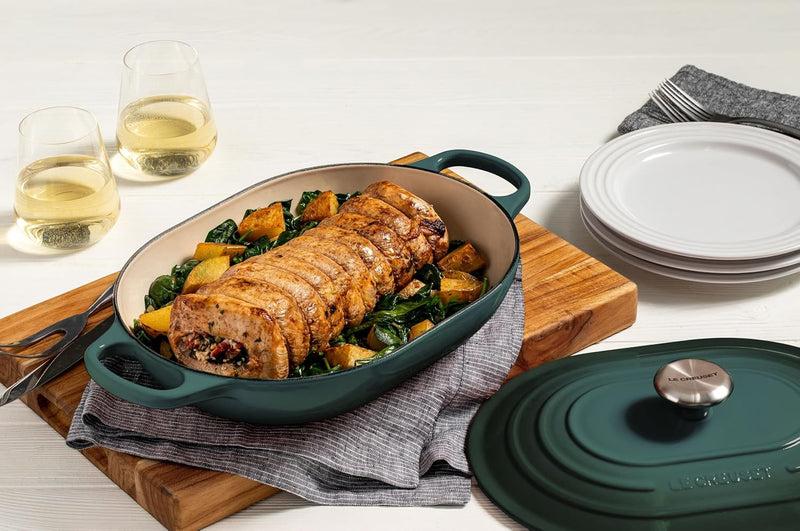Le Creuset 3 3/4 Qt. Signature Oval Casserole w/Stainless Steel Knob - Flame