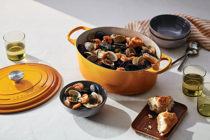 Le Creuset 6 3/4 Qt. Signature Oval Dutch Oven w/Crucible SS Knob - Nectar