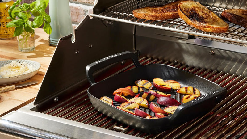 Le Creuset 10 1/4" Square Grill Pan - Alpine Outdoor Collection - Matte Black