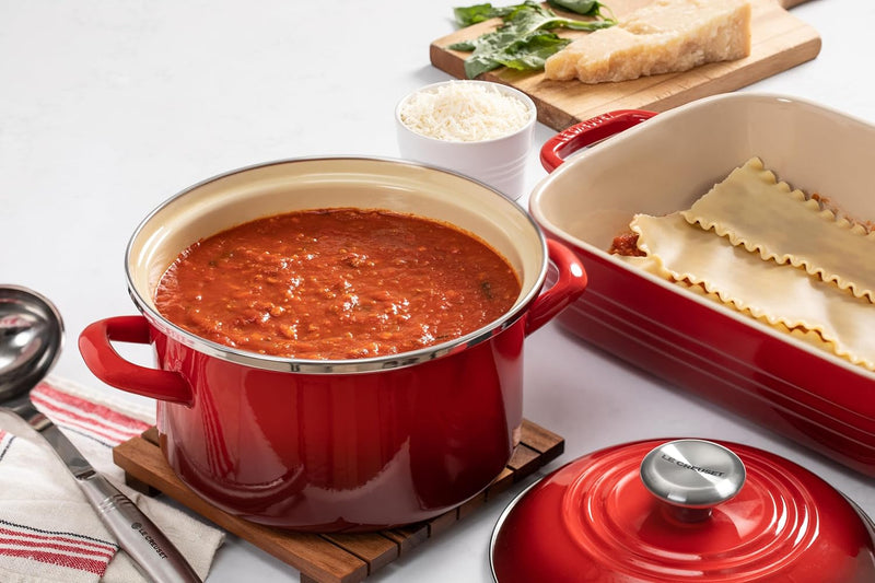 Le Creuset 3.8 Qt. Traditional Petite Stockpot w/SS Knob - Flame