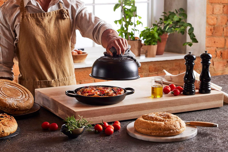 Le Creuset 9 1/2" (1 3/4 Qt.) Enameled Cast Iron Signature Round Bread Oven w/Crucible SS Knob - Nectar