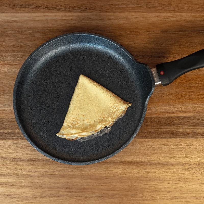 Swiss Diamond - 9.5" XD+ Diamond Nonstick Crepe Pan