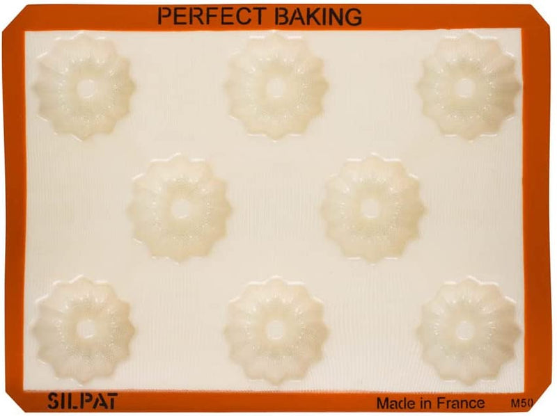 Silpat Perfect Mini Fluted Cake Mold - 15" x 8" x 3"