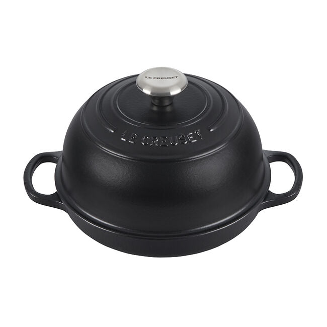 Le Creuset 9 1/2"/1 3/4 Qt. Signature Enameled Cast Iron Bread Oven - Matte Black