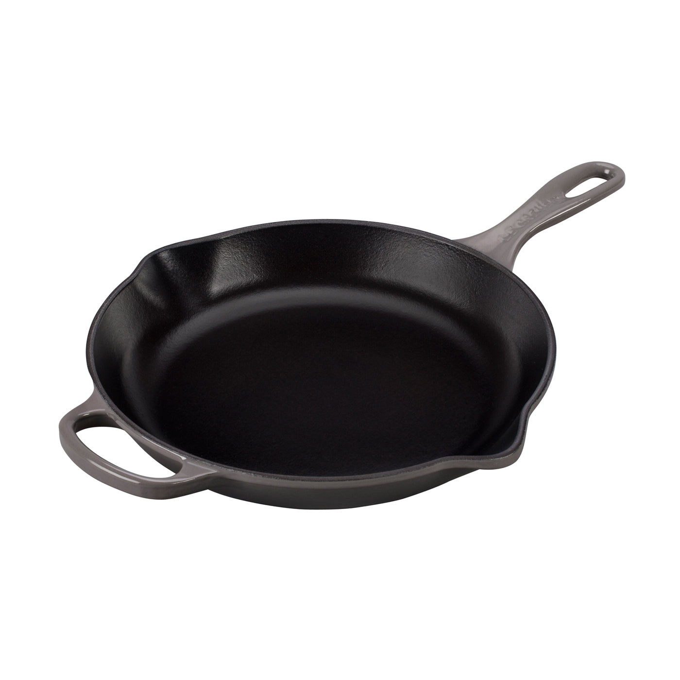 https://www.chefsarsenal.com/cdn/shop/products/le-creuset-10-1-4-1-3-4-qt-signature-iron-handle-skillet-oyster-ls2024-267f_1400x.jpg?v=1569206415