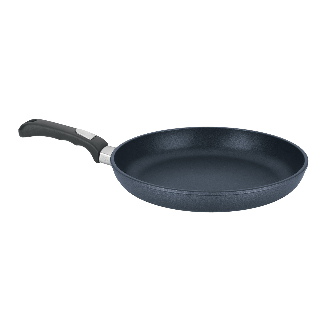 https://www.chefsarsenal.com/cdn/shop/products/woll-diamond-plus-fry-pan-532dp_6ddfc0db-3128-4c0a-a0b0-9bd81e950c76_1400x.jpg?v=1569206389